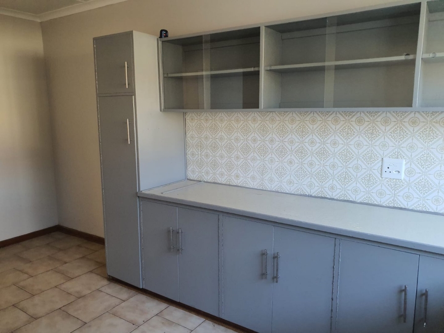 To Let 3 Bedroom Property for Rent in Fichardt Park Free State